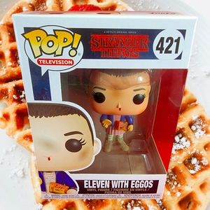 Eleven with eggos funko # 421 (nib)